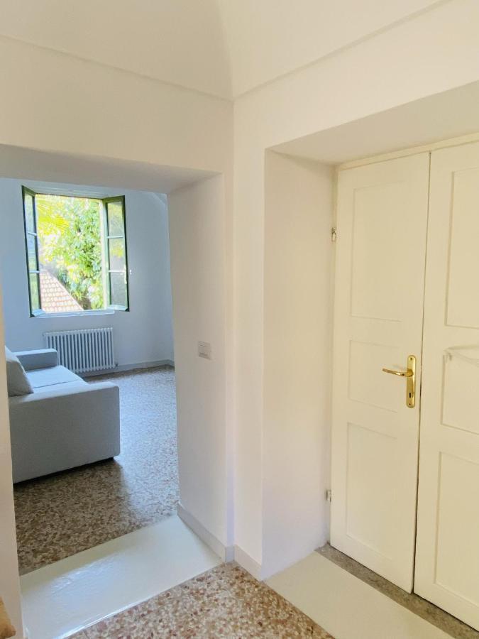 Apartment Portico I Castelveccana Екстериор снимка